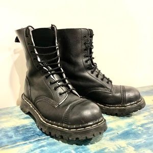 Gripfast steel toed boots - mens size 7